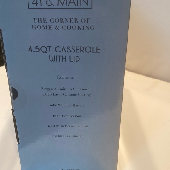 NIB 41 & Main 4.5 Qt. Casserole with Lid - Picture 4 of 4